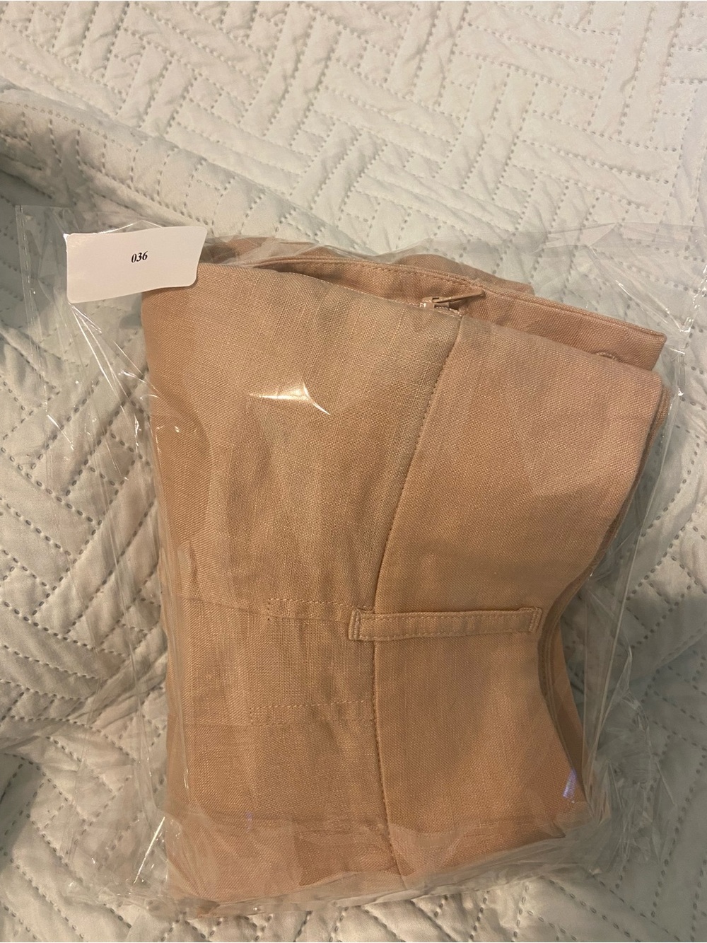 Boden High Waisted Tailored Linen Shorts - Picture 6 of 6